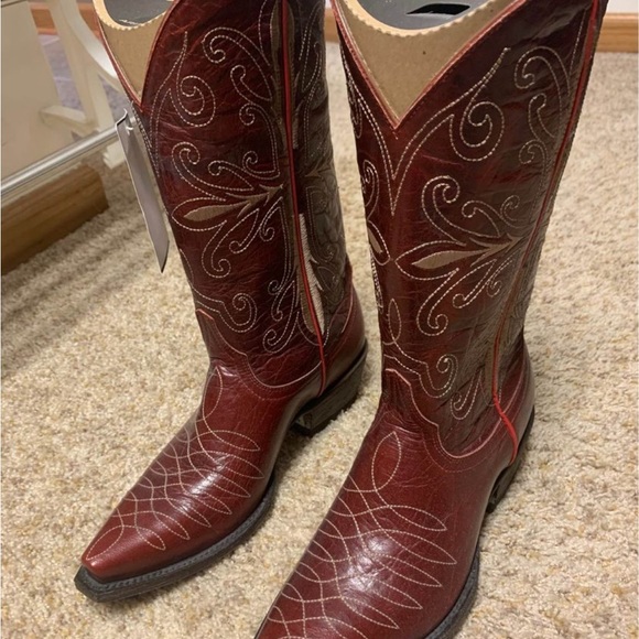 Cavenders cowboy boots - Picture 1 of 3